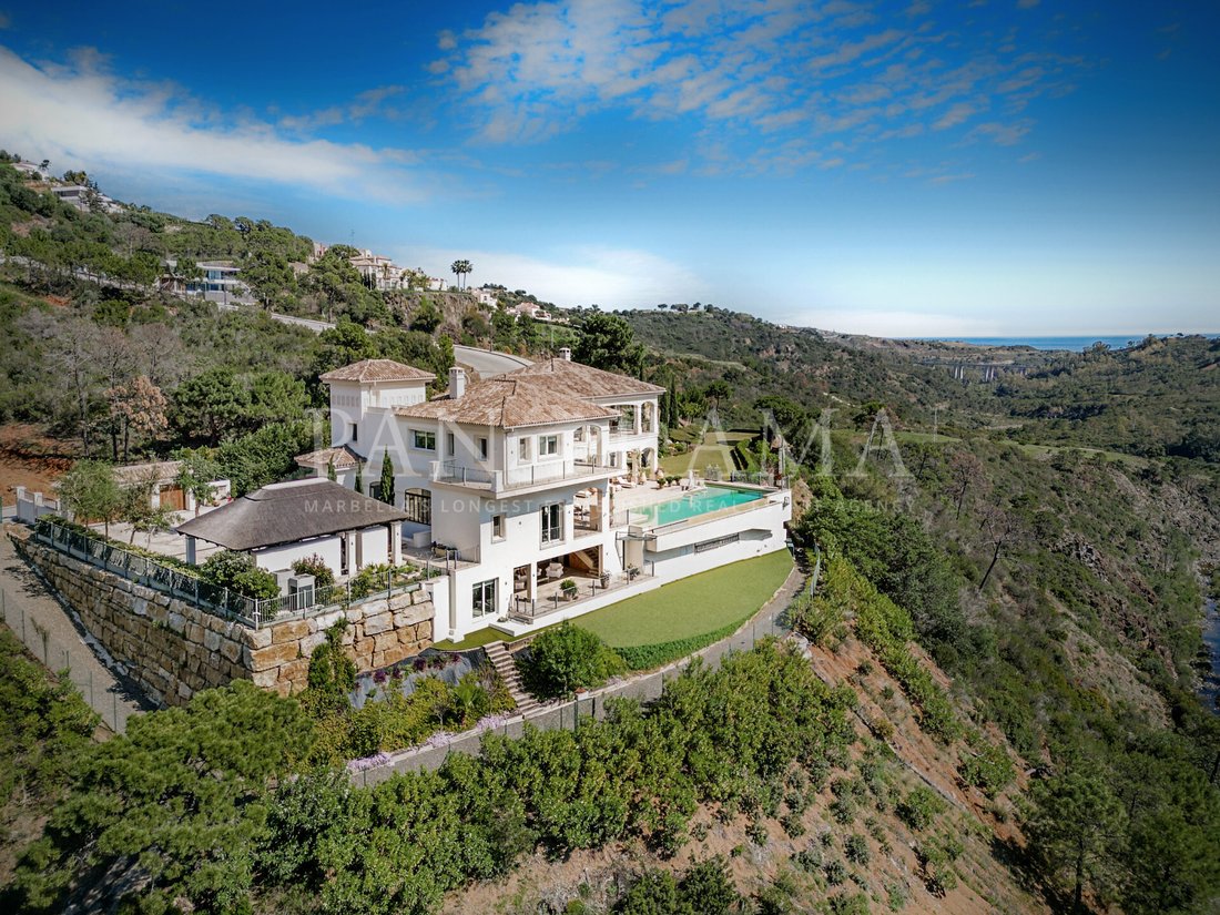 Villa in Benahavis, Andalusia, Spain 1 - 13997281