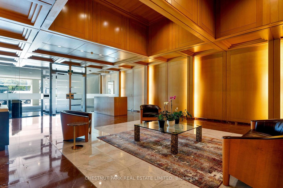 Apartment in Toronto, Ontario, Canada 3 - 17991758