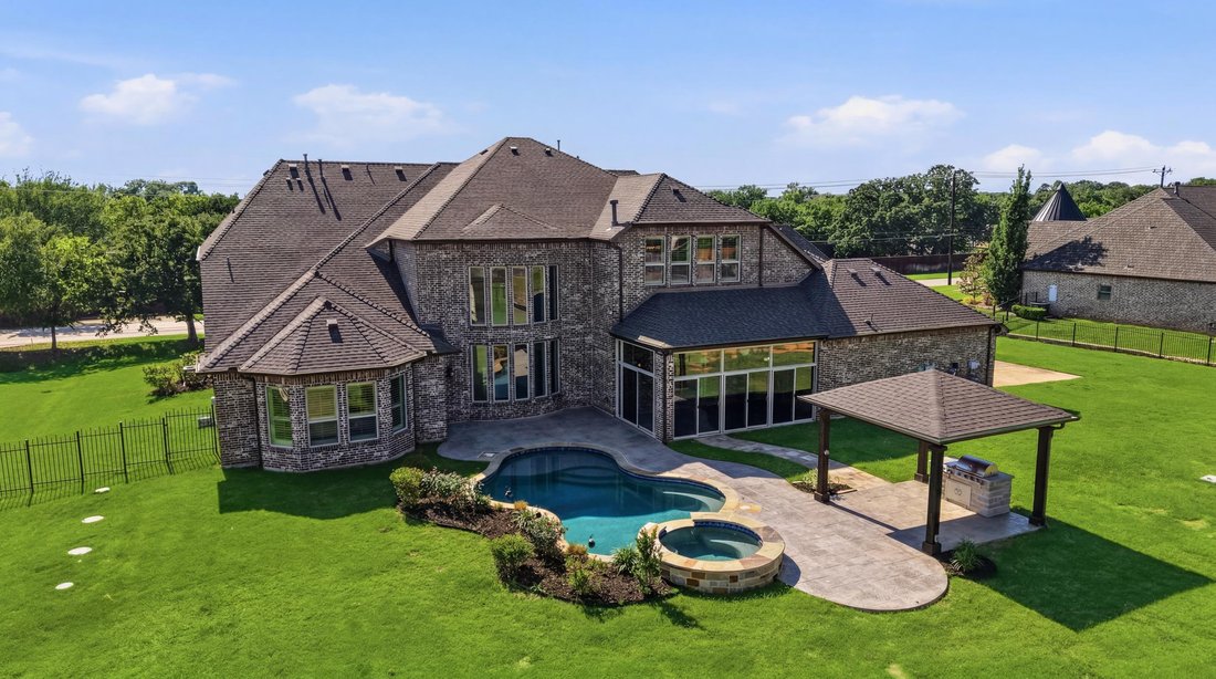 House in Lewisville, Texas, United States 4 - 17985677