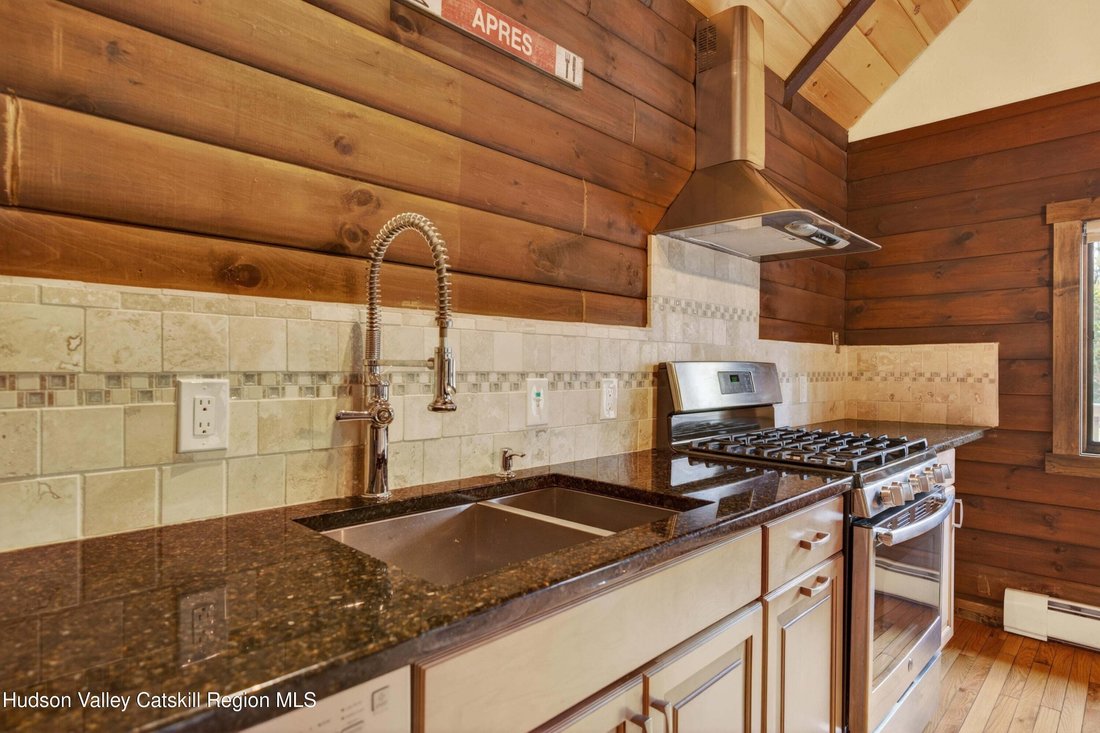 House in Shandaken, New York, United States 5 - 17986876