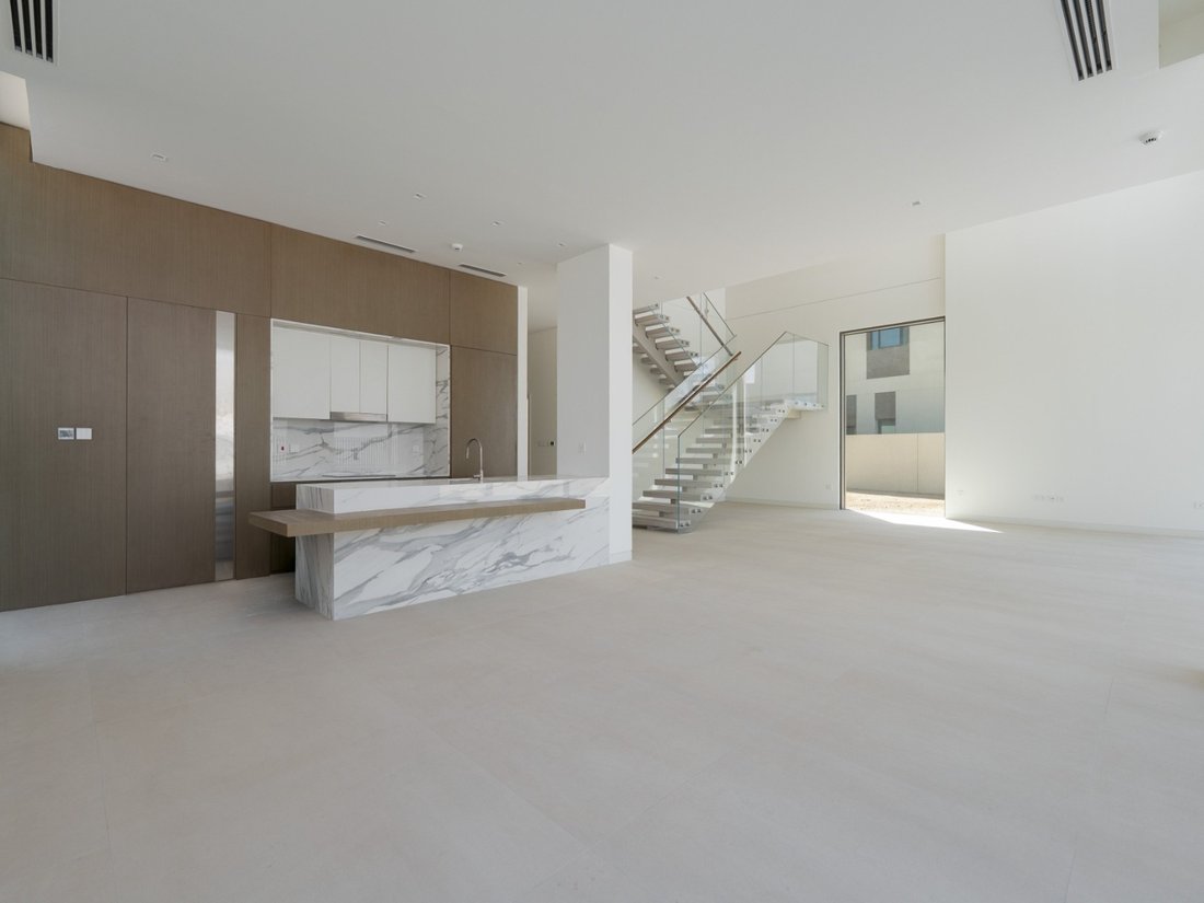 Villa in Al Barari, Dubai, United Arab Emirates 4 - 17984368