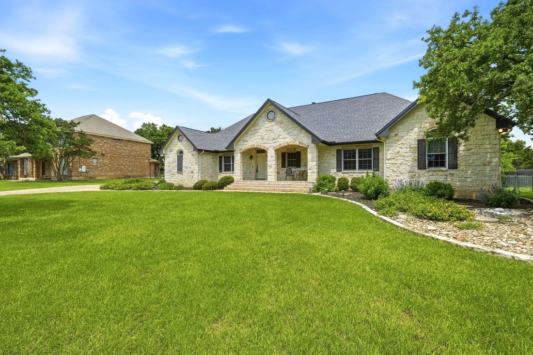 House in Georgetown, Texas, United States 4 - 17988432