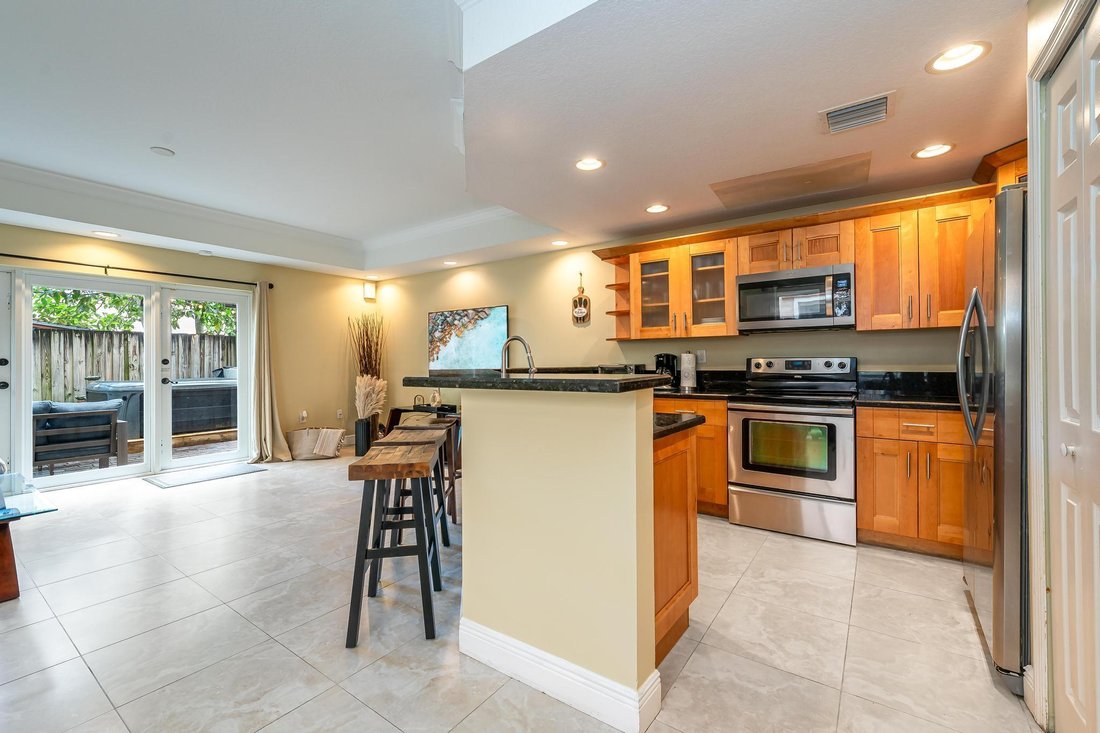 Townhouse in Fort Lauderdale, Florida, United States 4 - 17988032