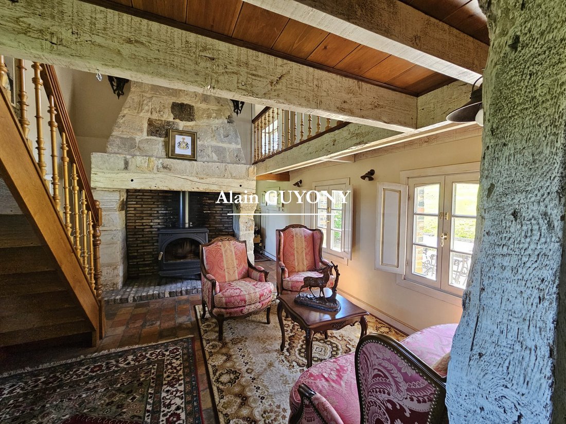 House in Livarot, Livarot-Pays-d'Auge, France 2 - 17990505