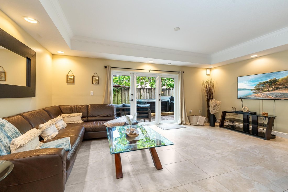 Townhouse in Fort Lauderdale, Florida, United States 3 - 17988032
