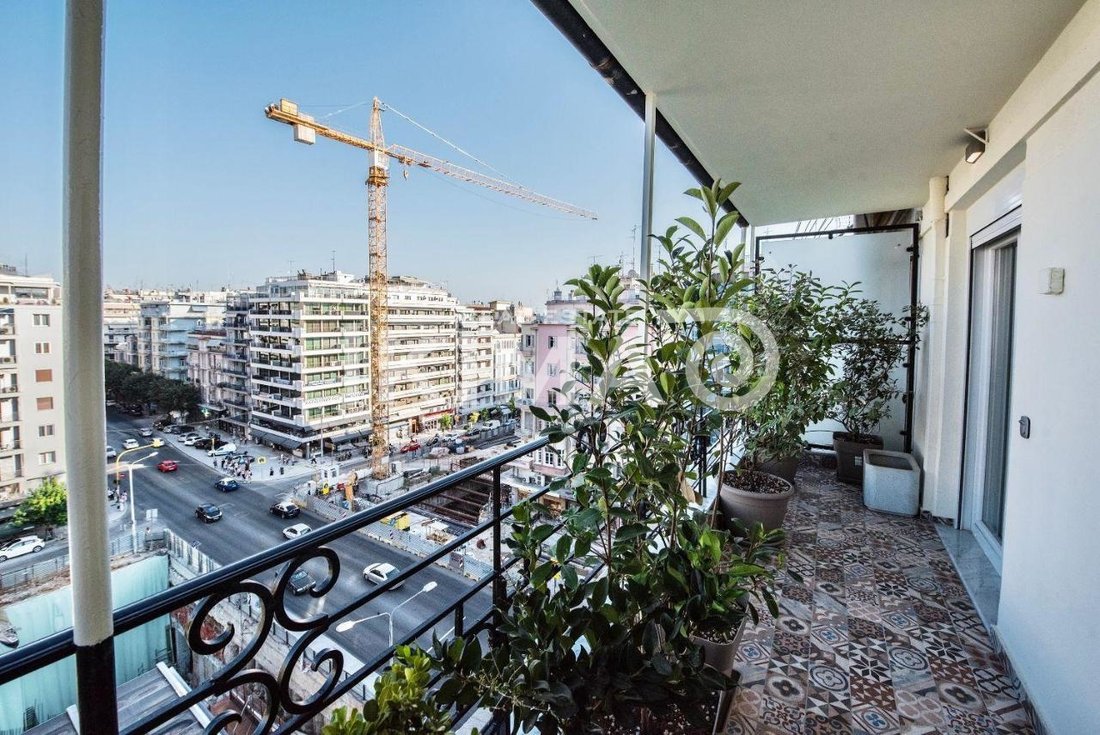 Apartment in 1st District of Thessaloniki, Thessaloniki, Greece 1 - 17265004