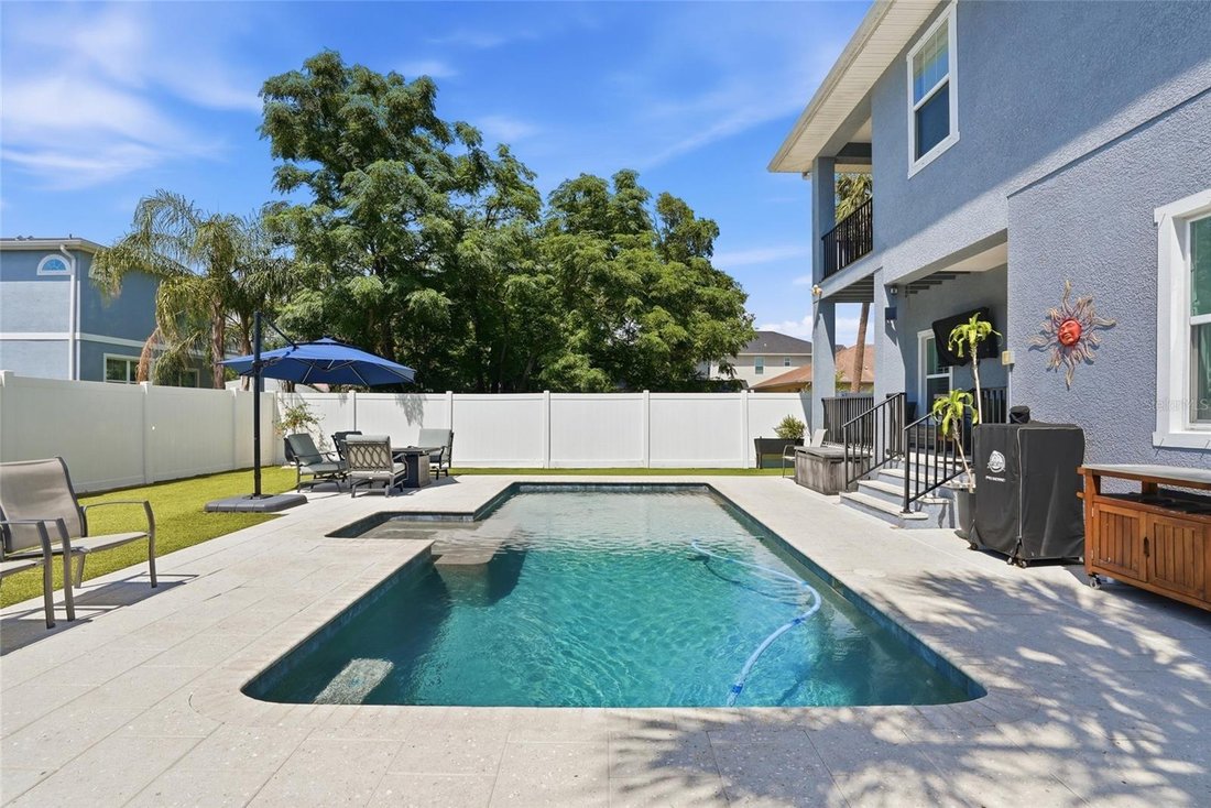 House in Tampa, Florida, United States 5 - 17984455