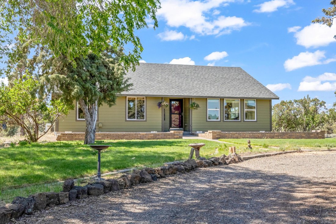 House in Redmond, Oregon, United States 1 - 17987350