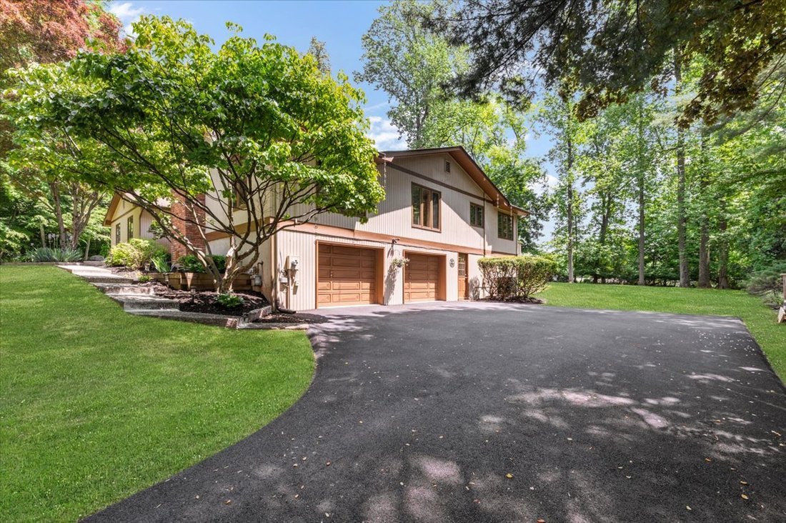 House in West Nyack, New York, United States 4 - 17985655