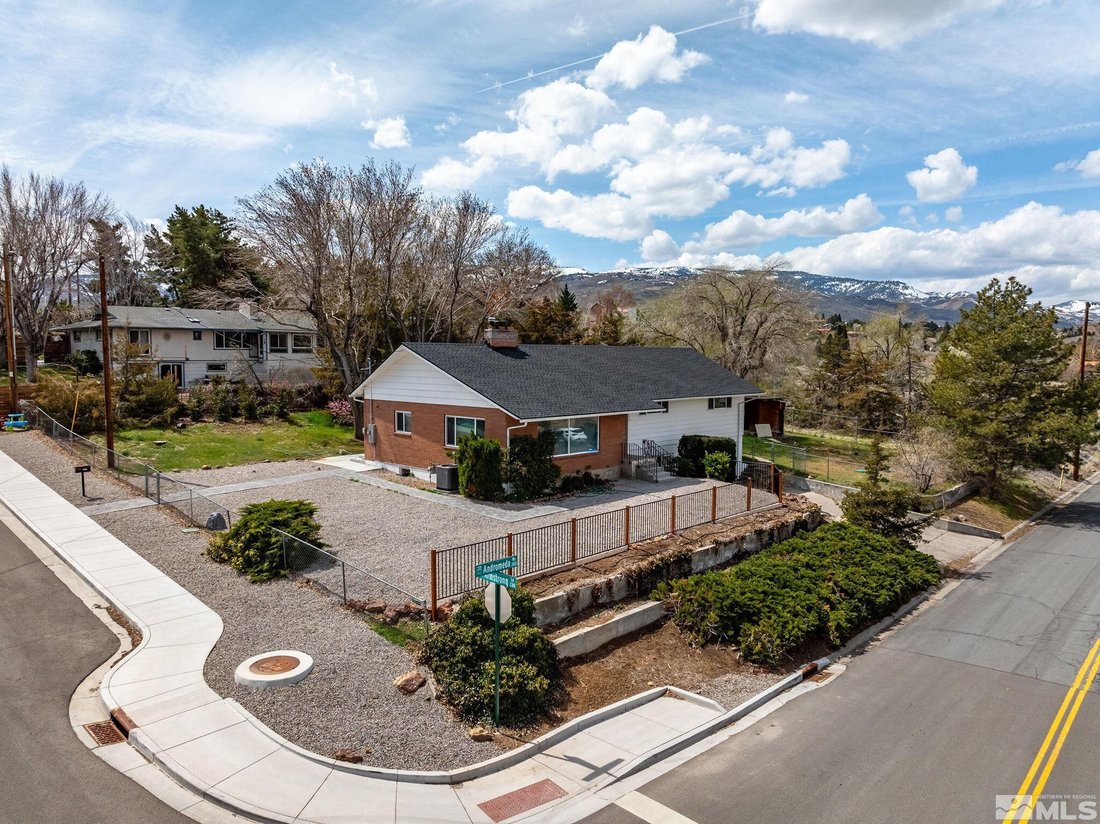 House in Reno, Nevada, United States 3 - 17987341