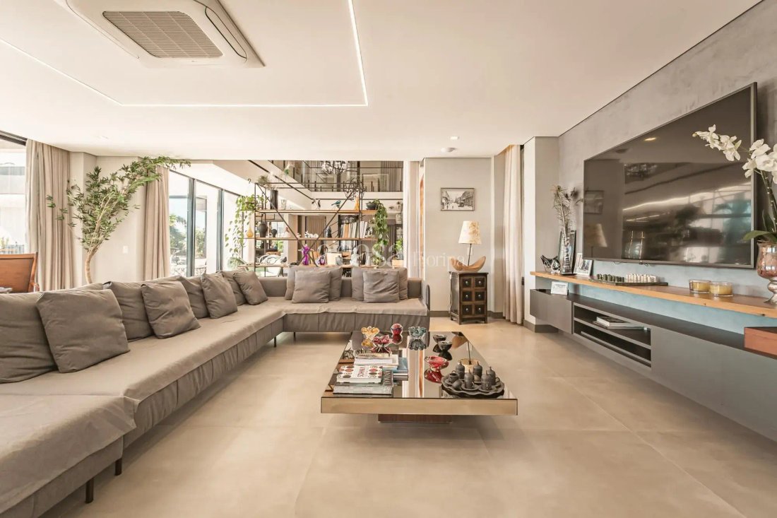 Condo in Florianópolis, State of Santa Catarina, Brazil 2 - 17985974