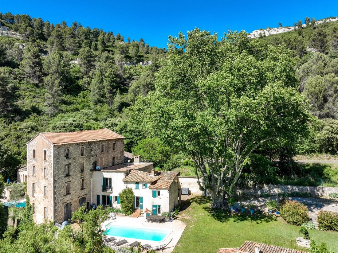 House in Ventabren, Provence-Alpes-Côte d'Azur, France 3 - 17987113