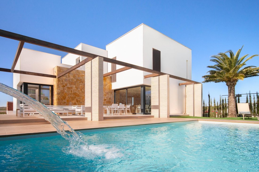 Villa in Orihuela, Valencian Community, Spain 1 - 17989573