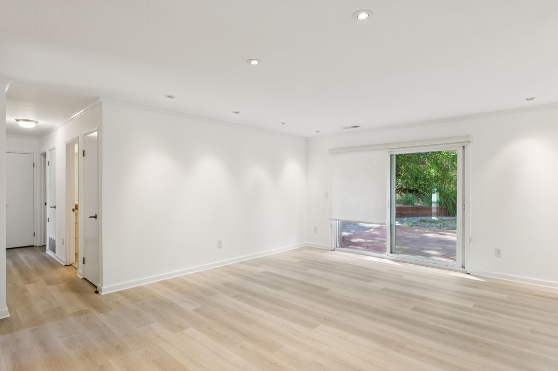 House in Petaluma, California, United States 5 - 17986847