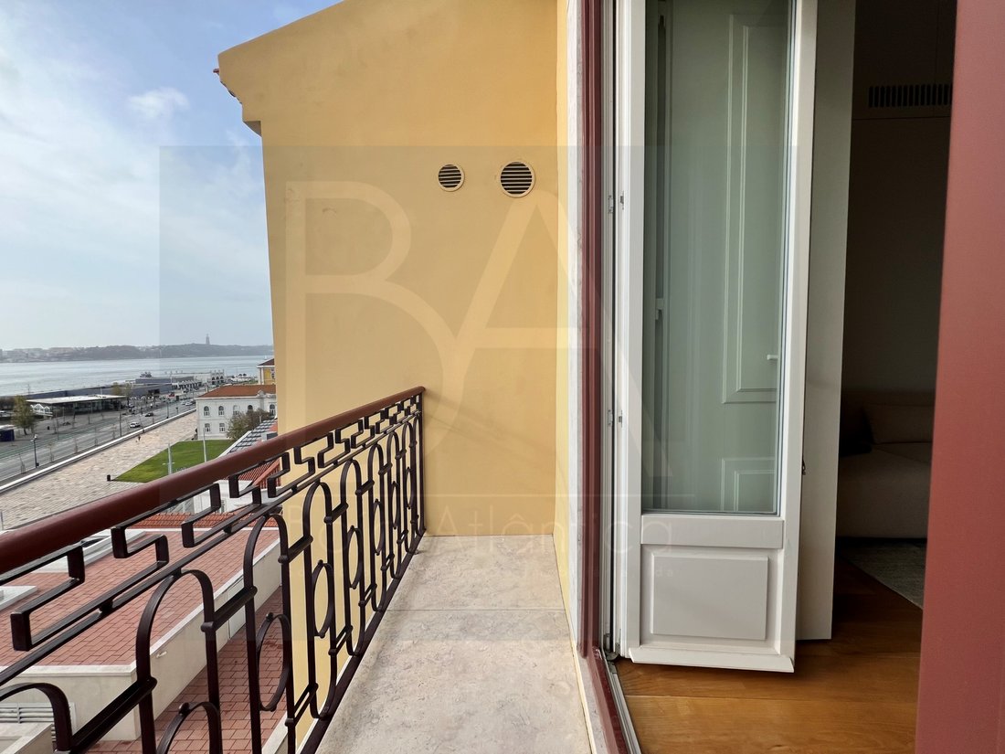 Apartment in Santa Maria Maior, Lisbon, Portugal 5 - 17991825