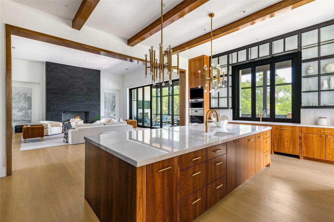 House in Dallas, Texas, United States 5 - 17336062