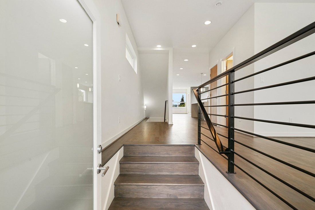 House in Seattle, Washington, United States 3 - 17985248