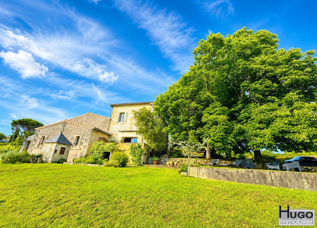 Villa in Quinsac, Nouvelle-Aquitaine, France 3 - 17986711