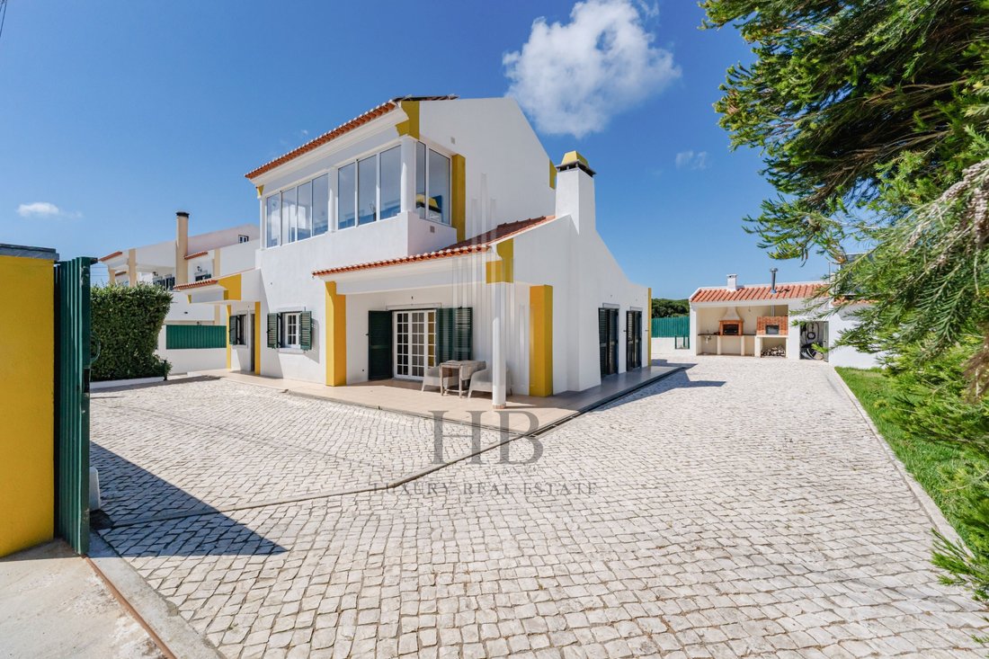 House in São João das Lampas, Lisbon, Portugal 2 - 17986225
