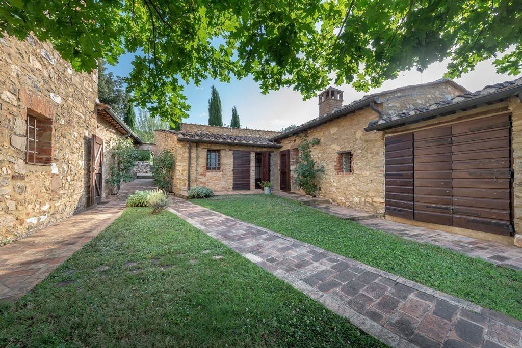 Country House in Casole d'Elsa, Tuscany, Italy 2 - 17990072
