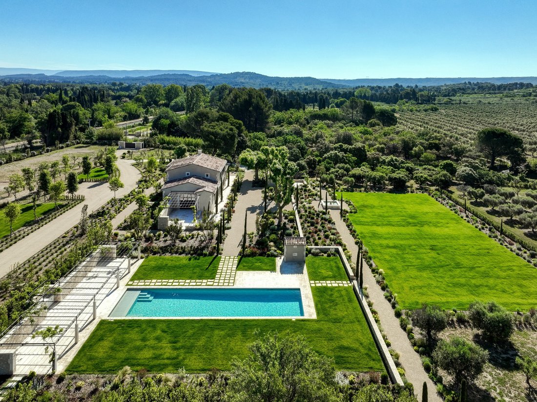 Casa a Eygalières, Provenza-Alpi-Costa Azzurra, Francia 3 - 17447262