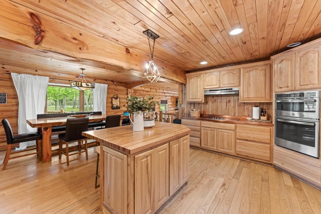 House in Reedsburg, Wisconsin, United States 4 - 17996021