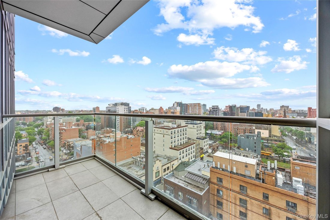 Condo in New York, New York, United States 4 - 17953797