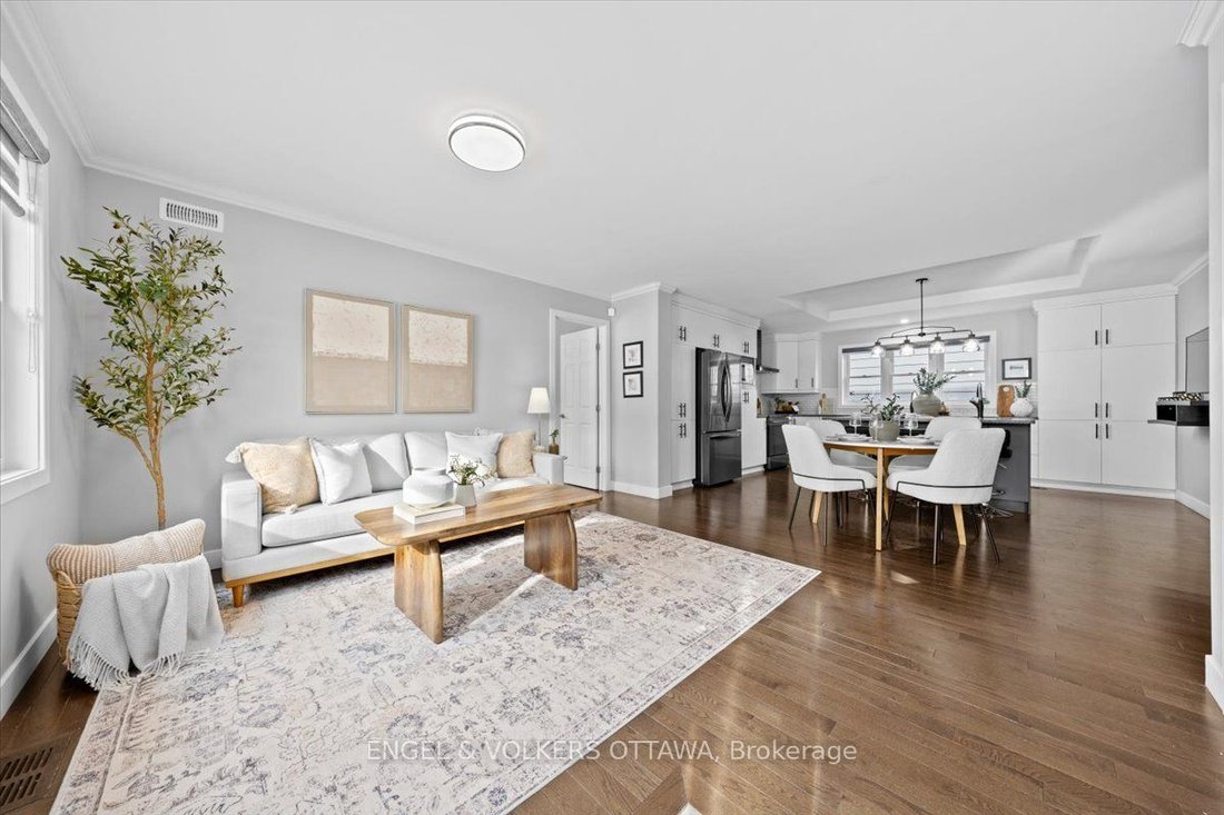 House in Ottawa, Ontario, Canada 5 - 17989196