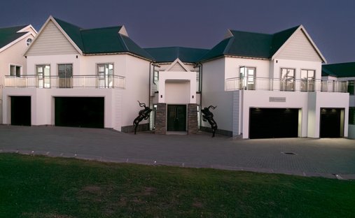 Domaine à Marina Martinique, Jeffreys Bay, Afrique du Sud 1