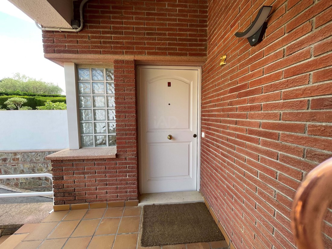 Townhouse in Sant Vicenc de Montalt, Catalonia, Spain 3 - 17986813