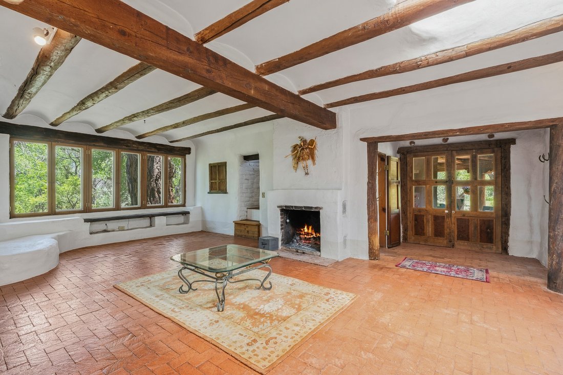 House in Santa Fe, New Mexico, United States 5 - 17996887