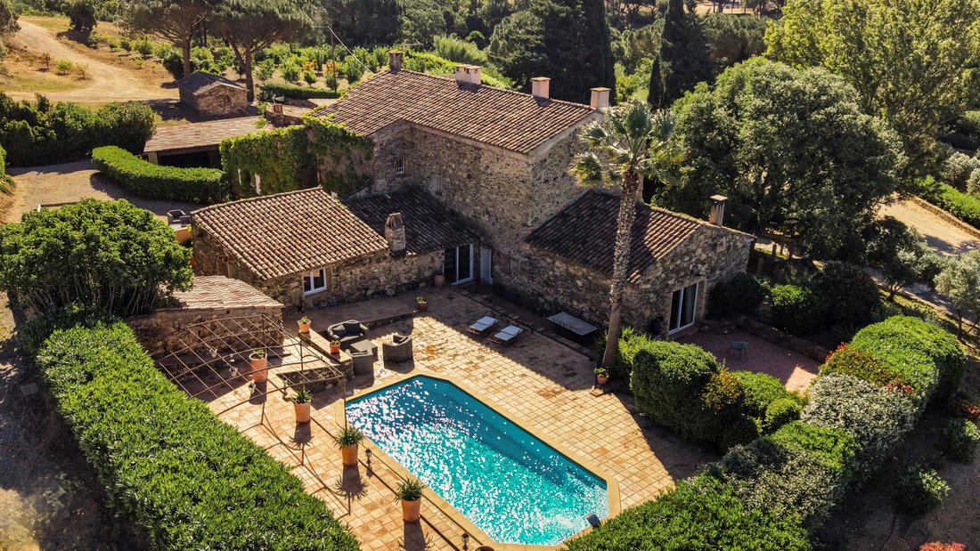 Villa in Nartelle-Noyer-Bellevue-bd des Sardinaux, Sainte-Maxime, France 4 - 17993468