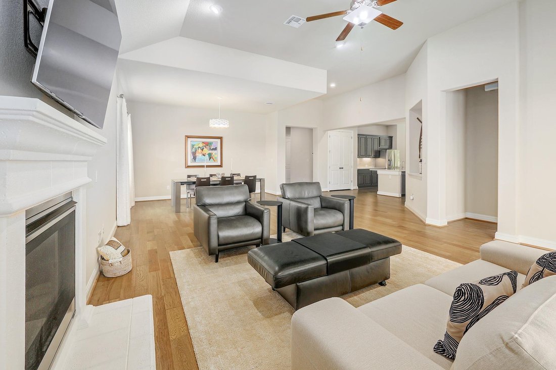 House in Spicewood, Texas, United States 4 - 17993369