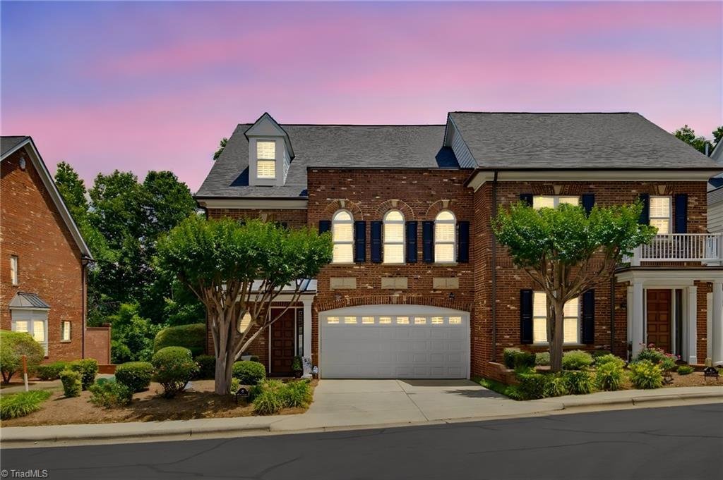 Townhouse in Greensboro, North Carolina, United States 1 - 17982049