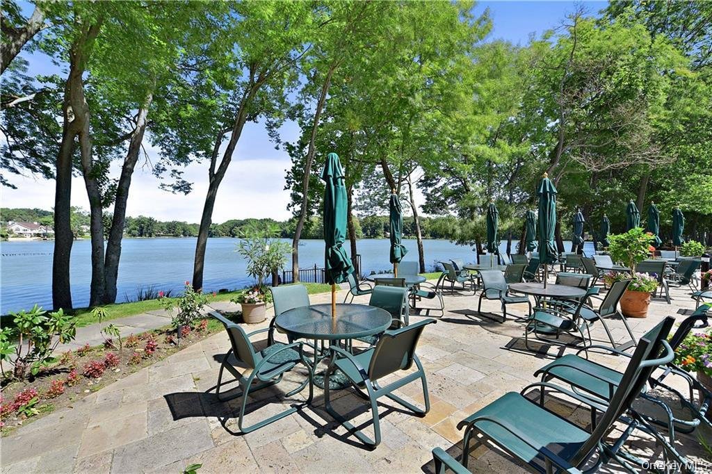 House in Eastchester, New York, United States 3 - 17960274