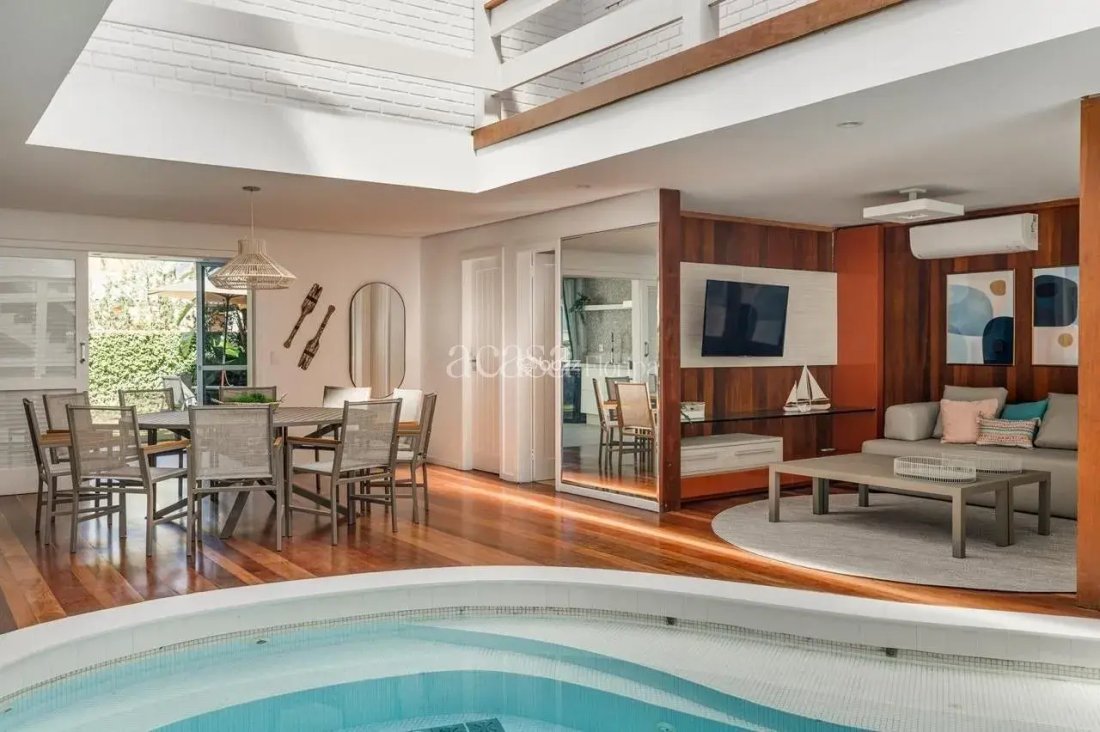 House in Jurerê, State of Santa Catarina, Brazil 2 - 17985374