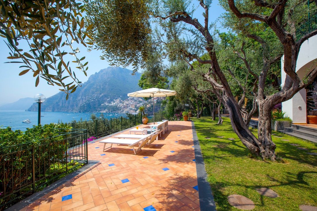 Villa in Positano, Campania, Italy 1 - 17986011