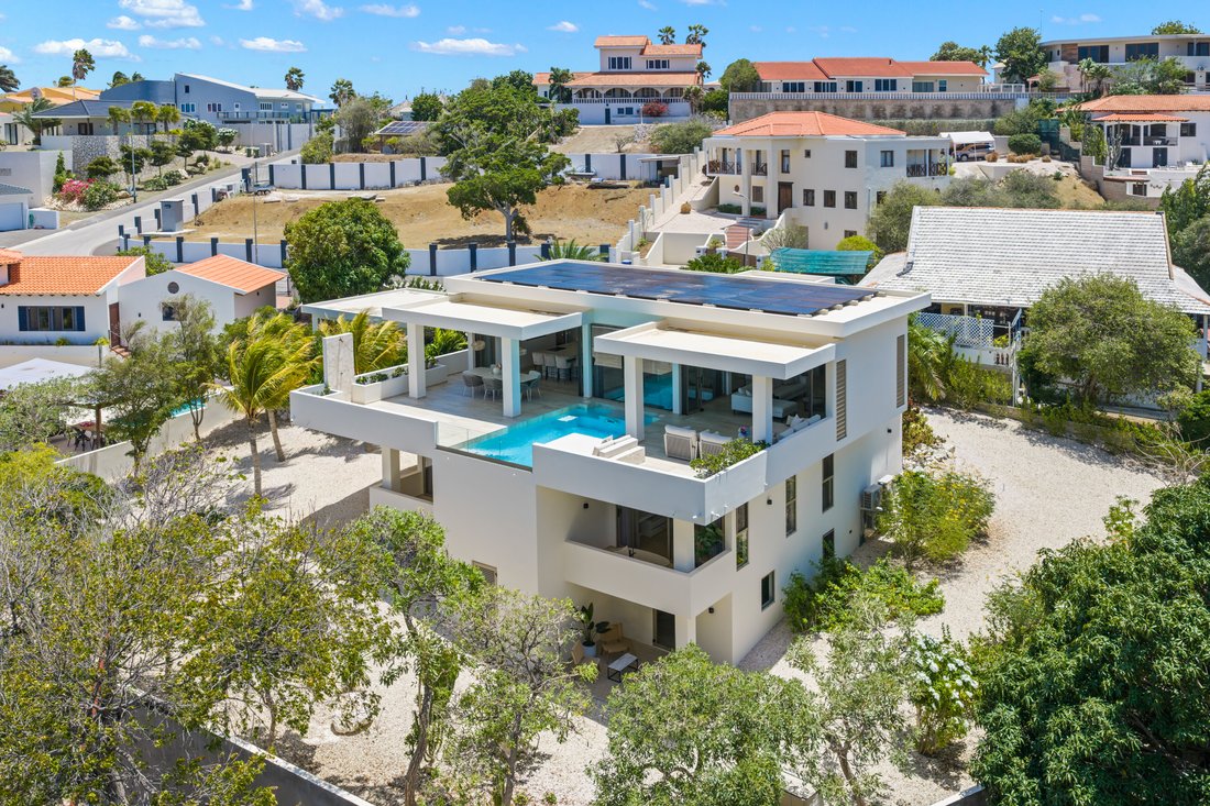 Villa in Willemstad, Curaçao, Curaçao 2 - 17996245