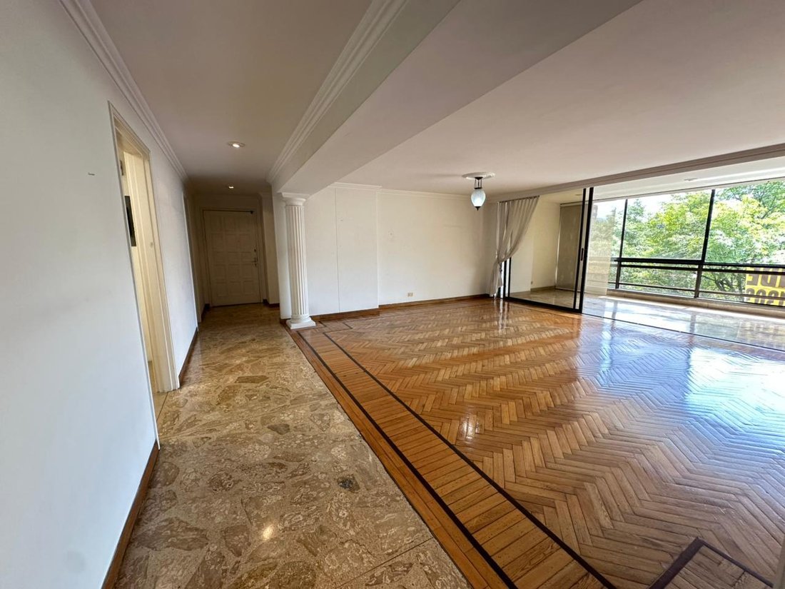 Apartment in Medellín, Antioquia, Colombia 2 - 17986032