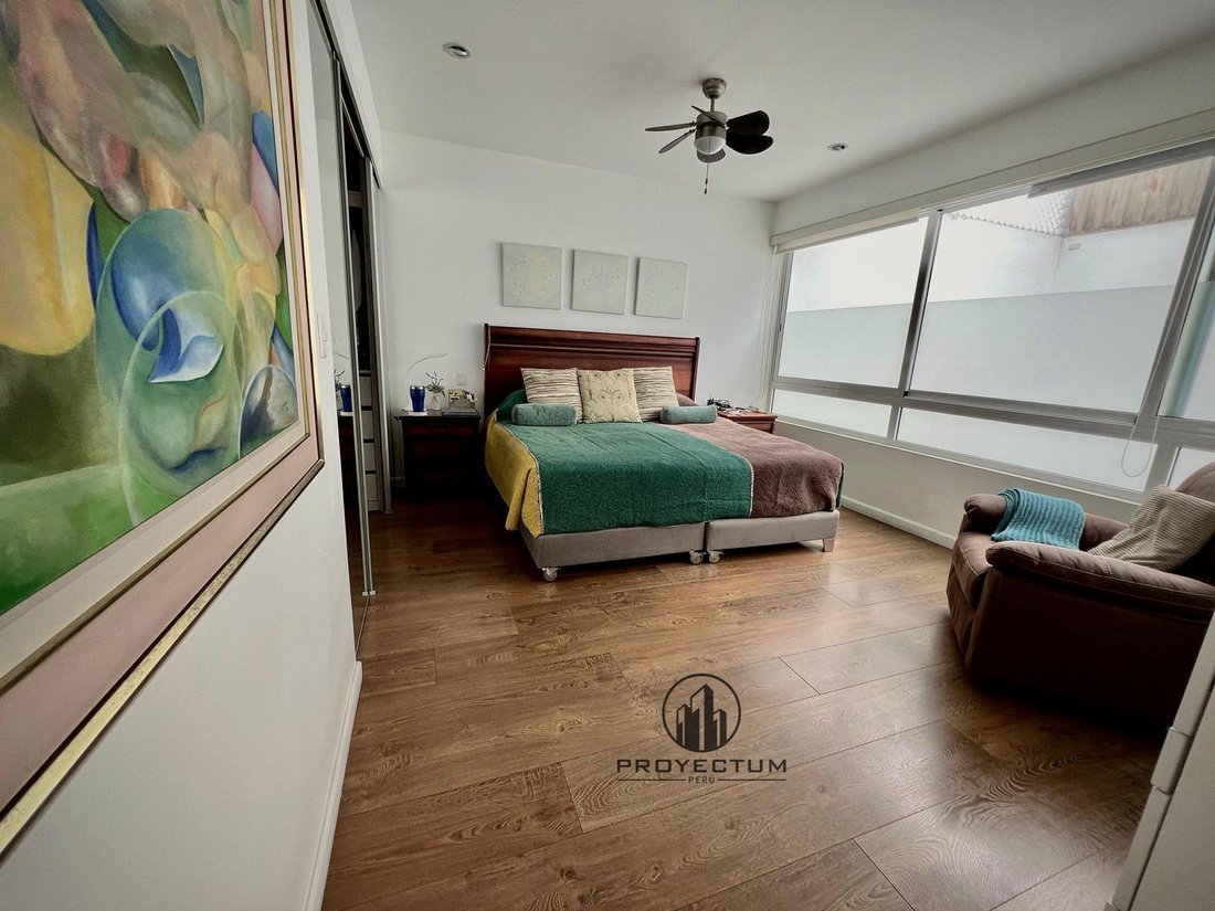 Apartment in Lima, Belarus 2 - 17984650