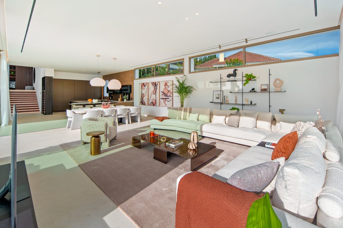 Villa in Nueva Andalucia, Marbella, Spain 3 - 17984751
