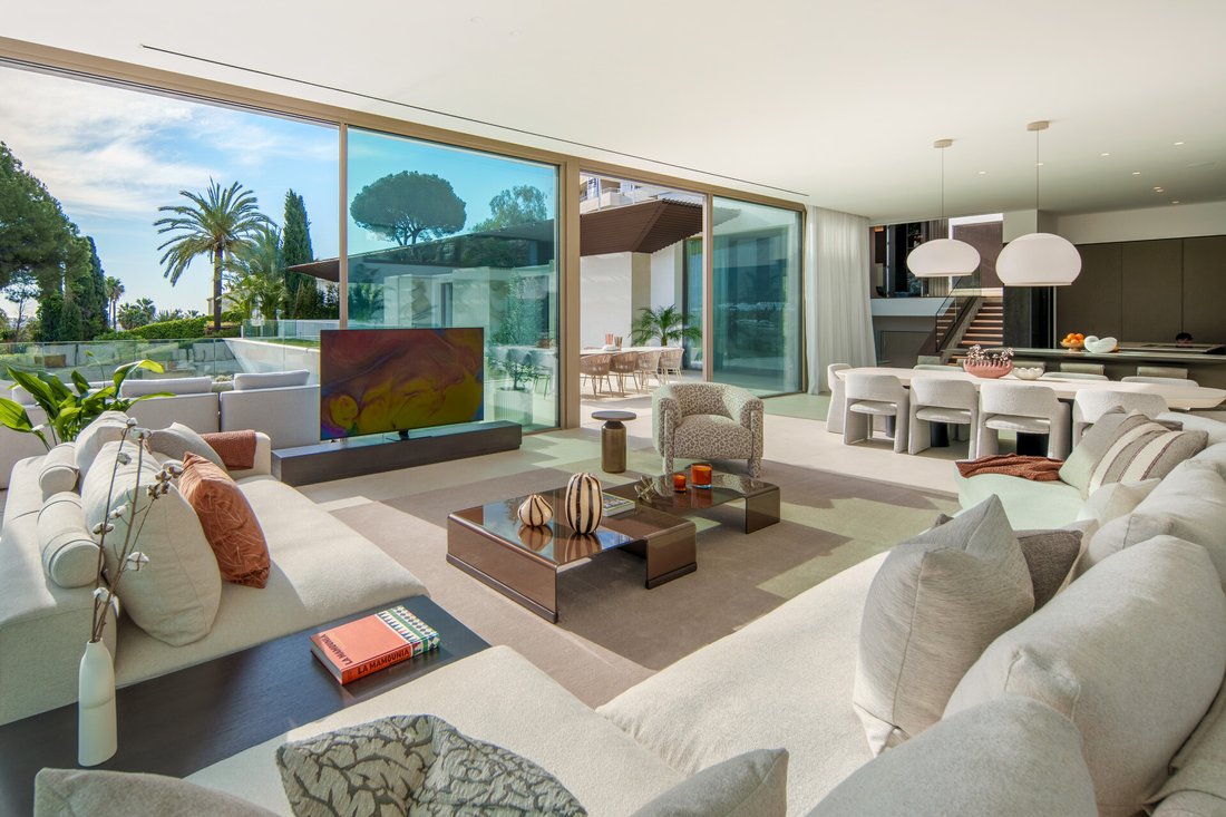 Villa in Nueva Andalucia, Marbella, Spain 4 - 17984751