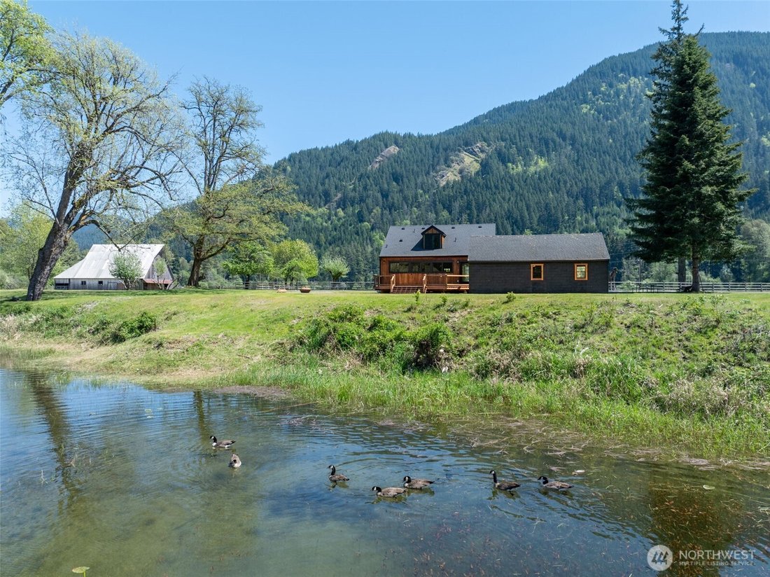 Packwood, Washington, United States 4 - 17984268