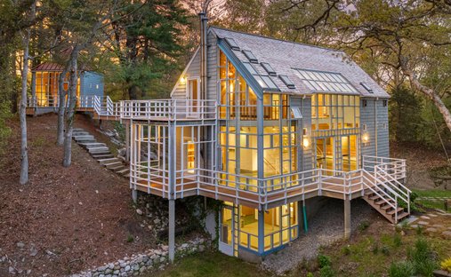 House in Dartmouth, Massachusetts, United States 1