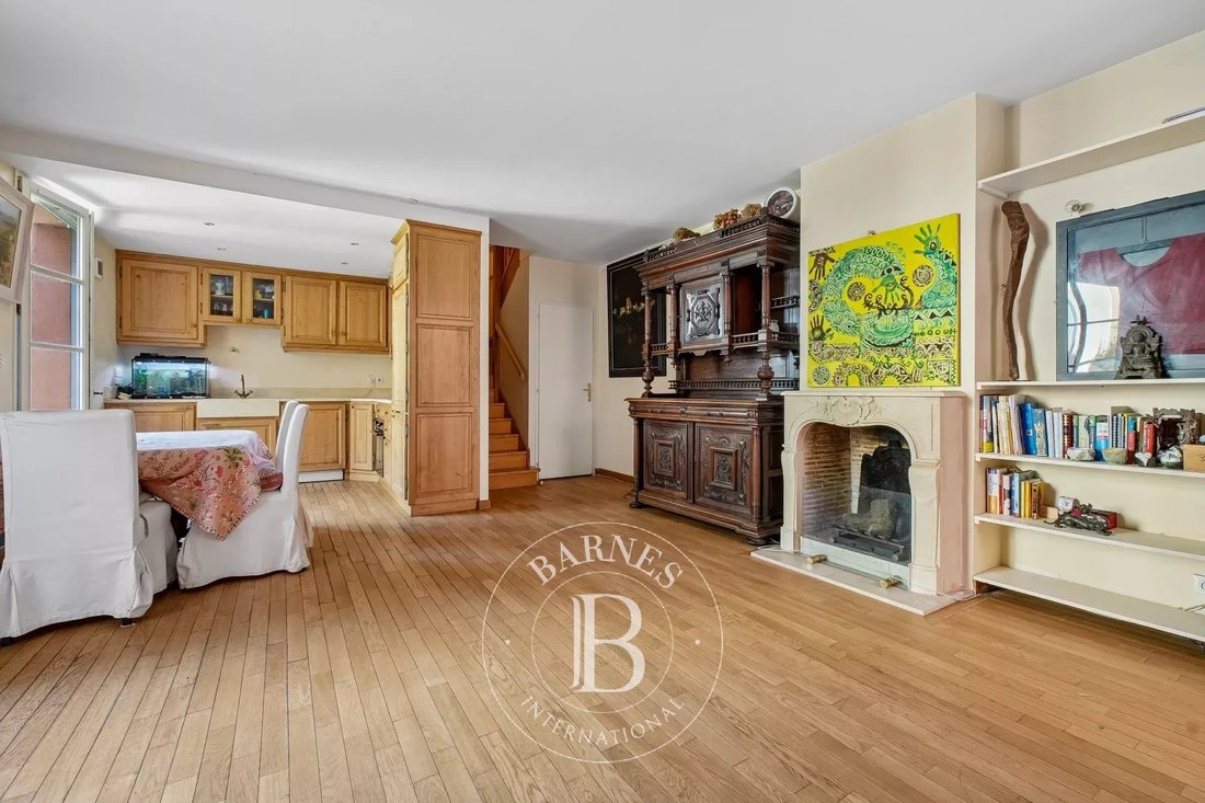Apartment in Chantiers, Versailles, France 4 - 17993459