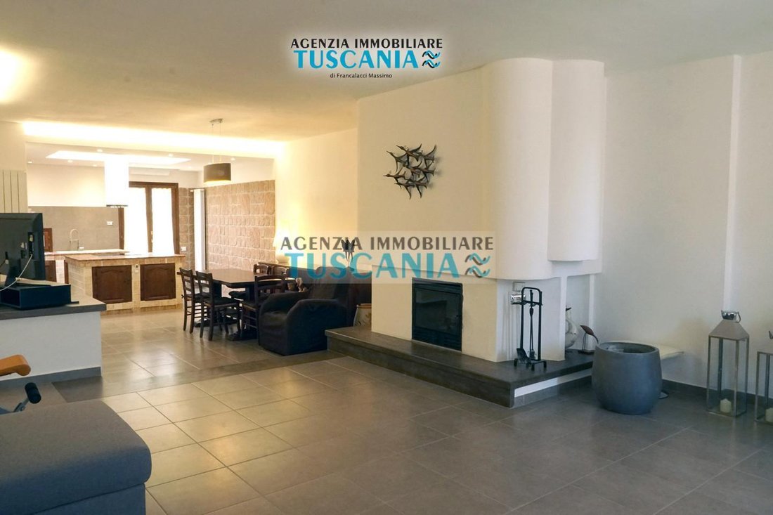 Villa in Monteverdi Marittimo, Tuscany, Italy 1 - 12567319