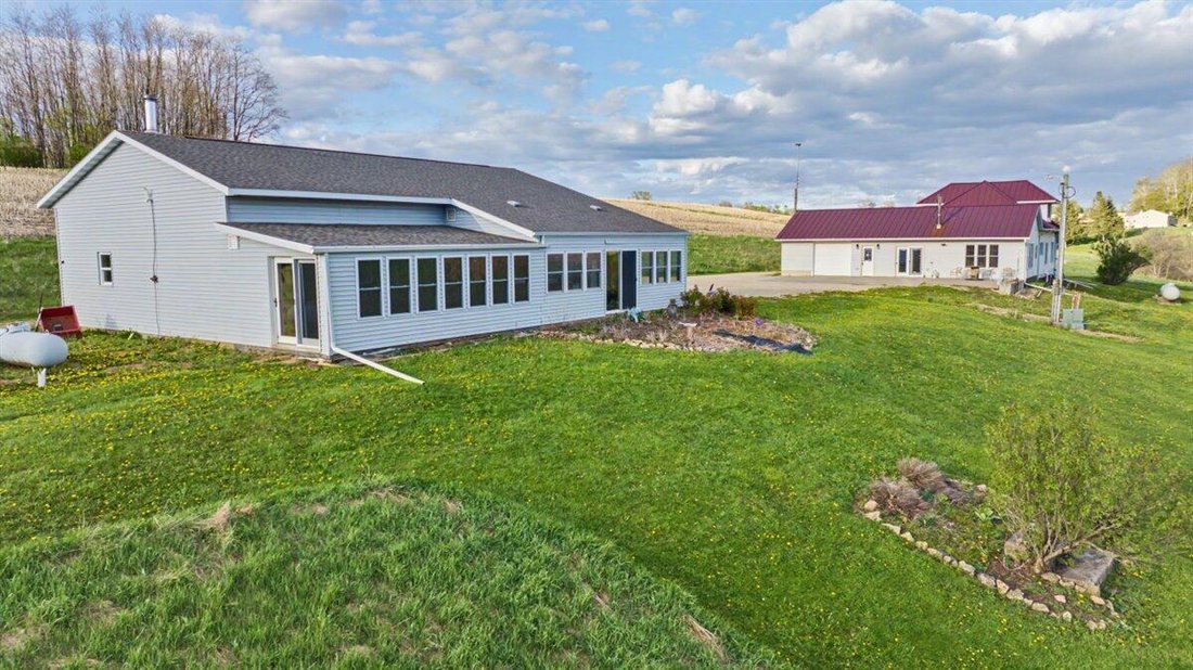 House in Readstown, Wisconsin, United States 4 - 17786459