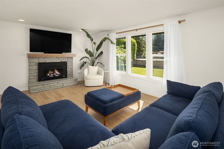 House in Edmonds, Washington, United States 4 - 17999039