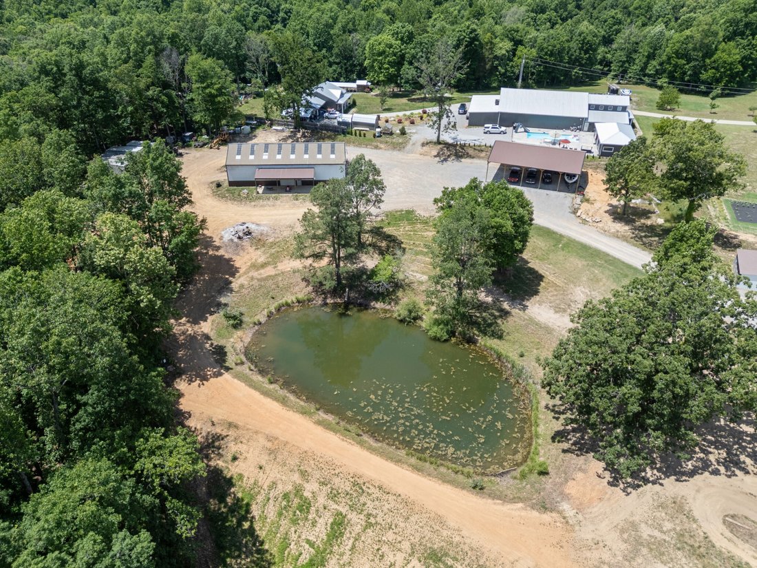 House in Charlotte, Tennessee, United States 1 - 17972494