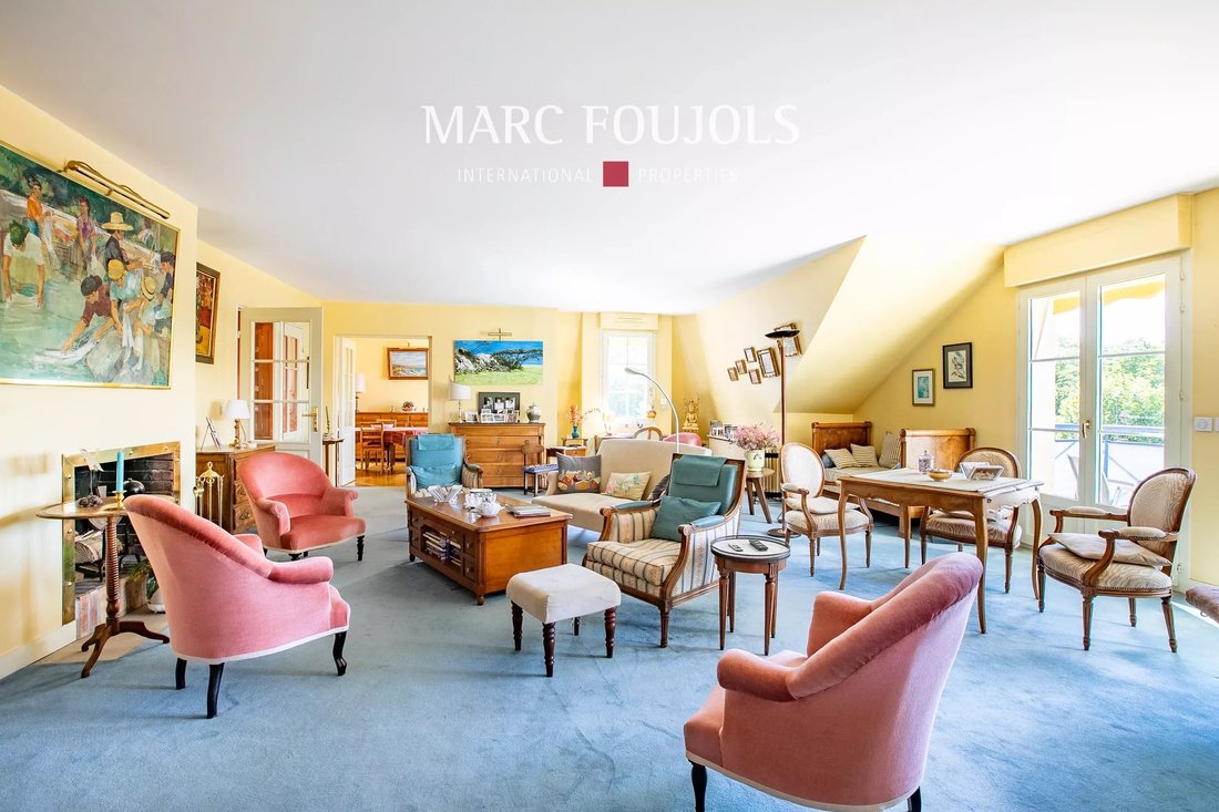 Apartment in Chantilly, Hauts-de-France, France 3 - 17986033